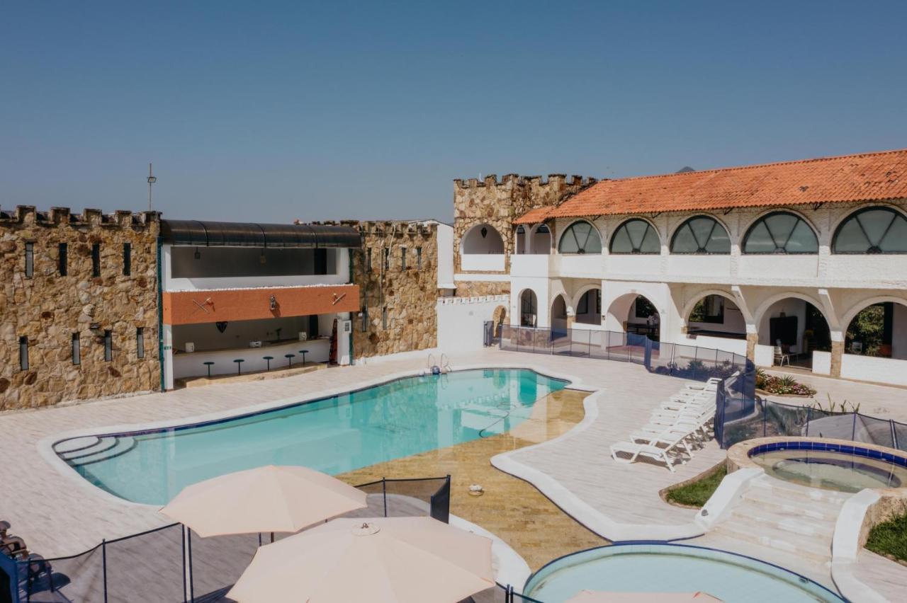 Hotel El Castillo Чинаута Екстериор снимка